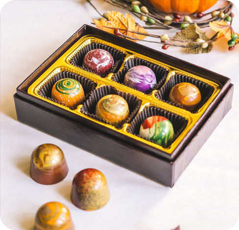 4-six-piece-Bonbonb-Boxes