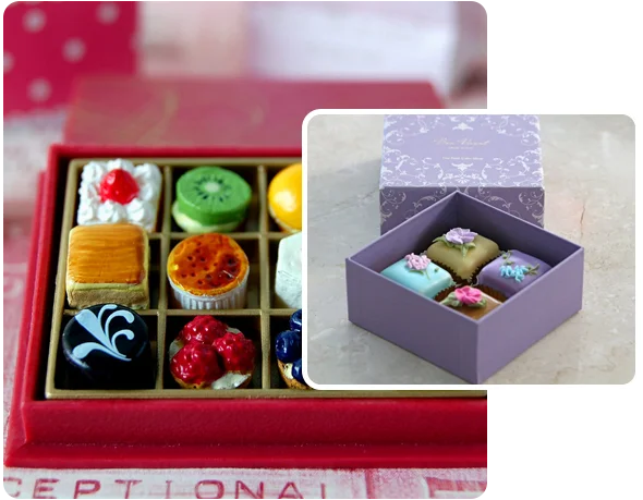 2-gift-petit-four-boxes